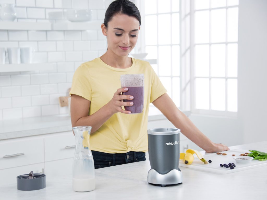 Prepararea bauturii cu Nutribullet