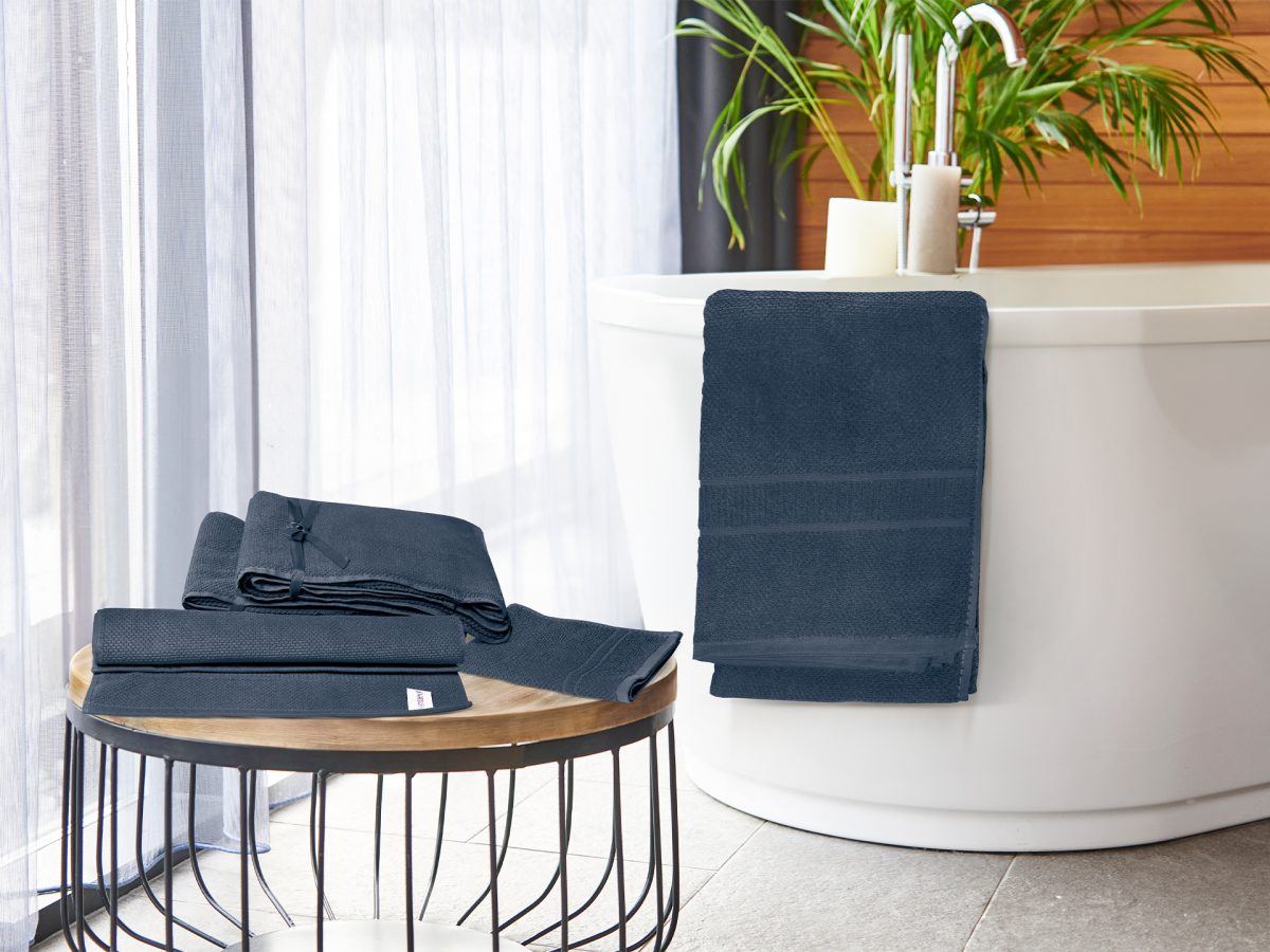 1920x1440_towel_blue_1