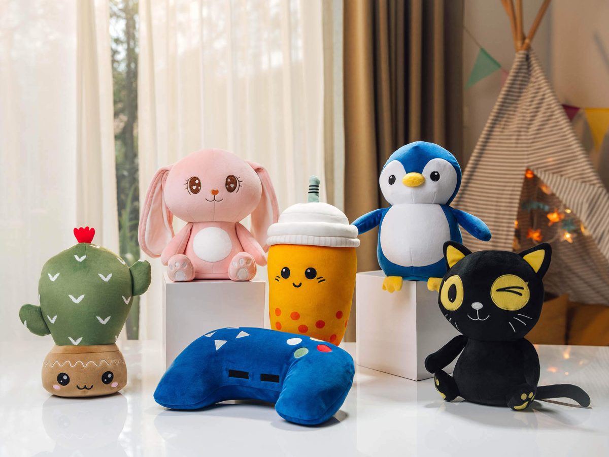 pp_carousel_cactus-pillow_1000234606_v14